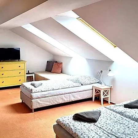 Johannes, Rymarov - Stara Ves 3*
